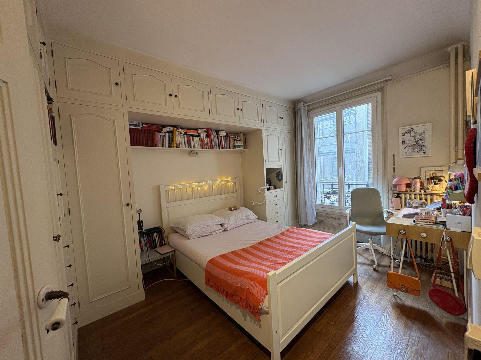 
                                                Location
                                                 Appartement à louer quartier Jules Joffrin