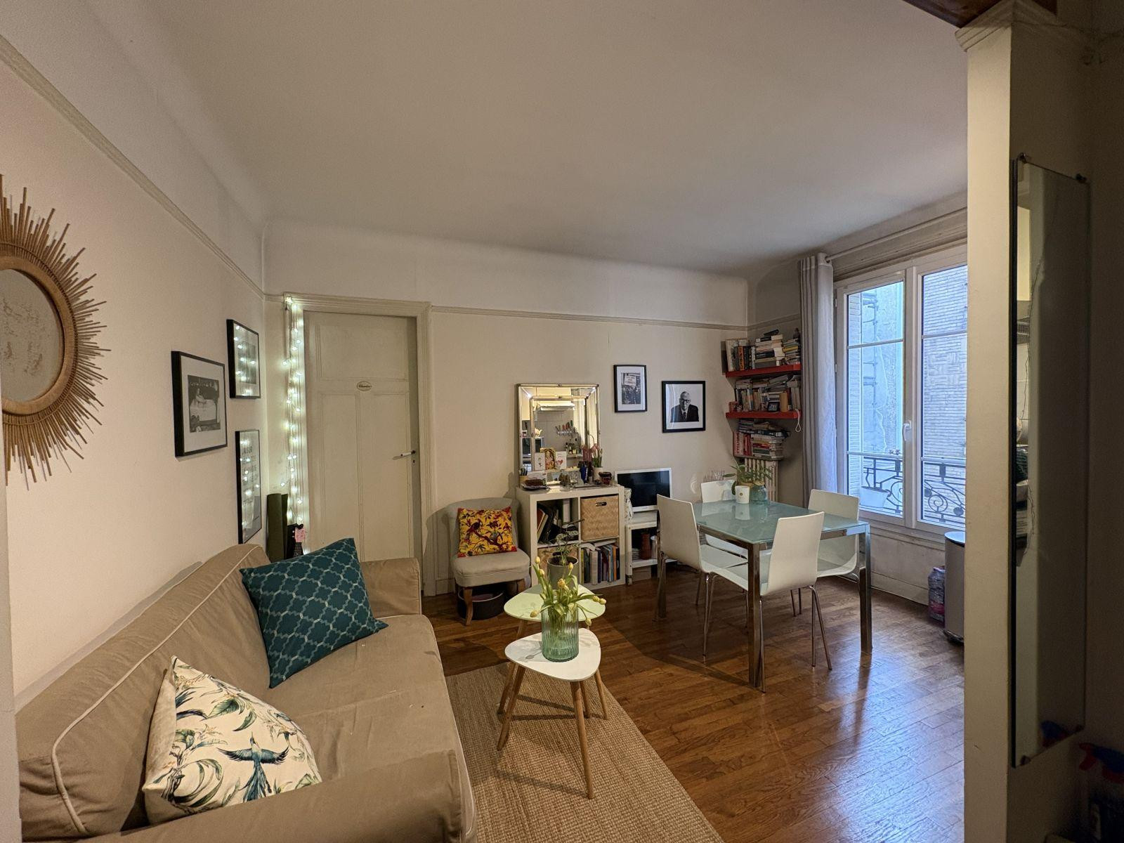 
                                                Location
                                                 Appartement à louer quartier Jules Joffrin