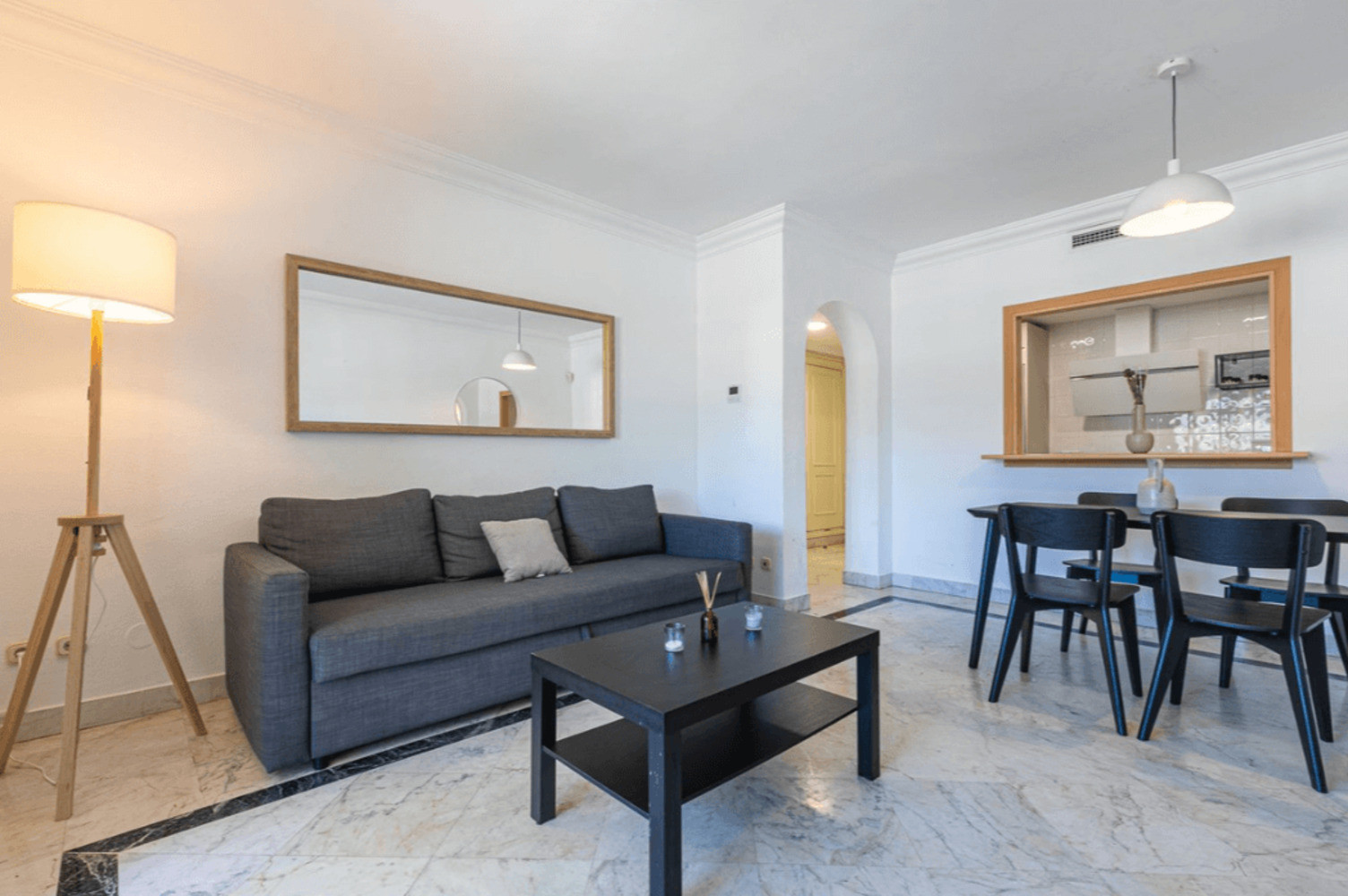 
                                                Vente
                                                 Appartement à Puerto Banus Marina Banus