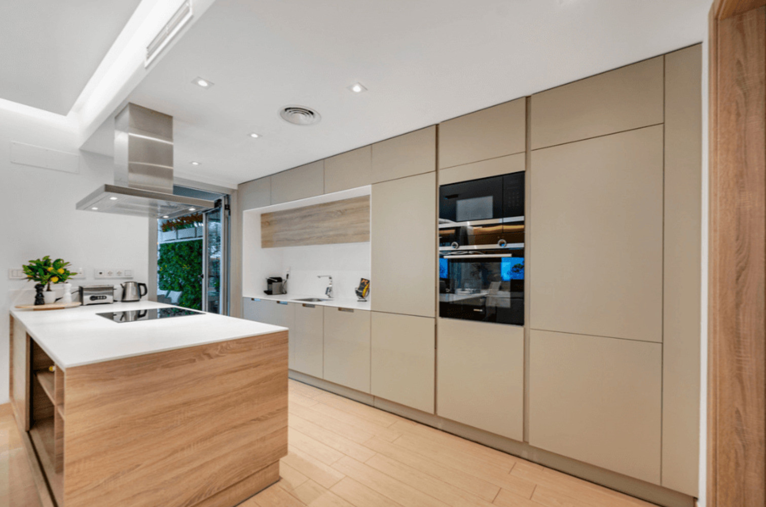 
                                                Vente
                                                 Appartement à Royal Banus