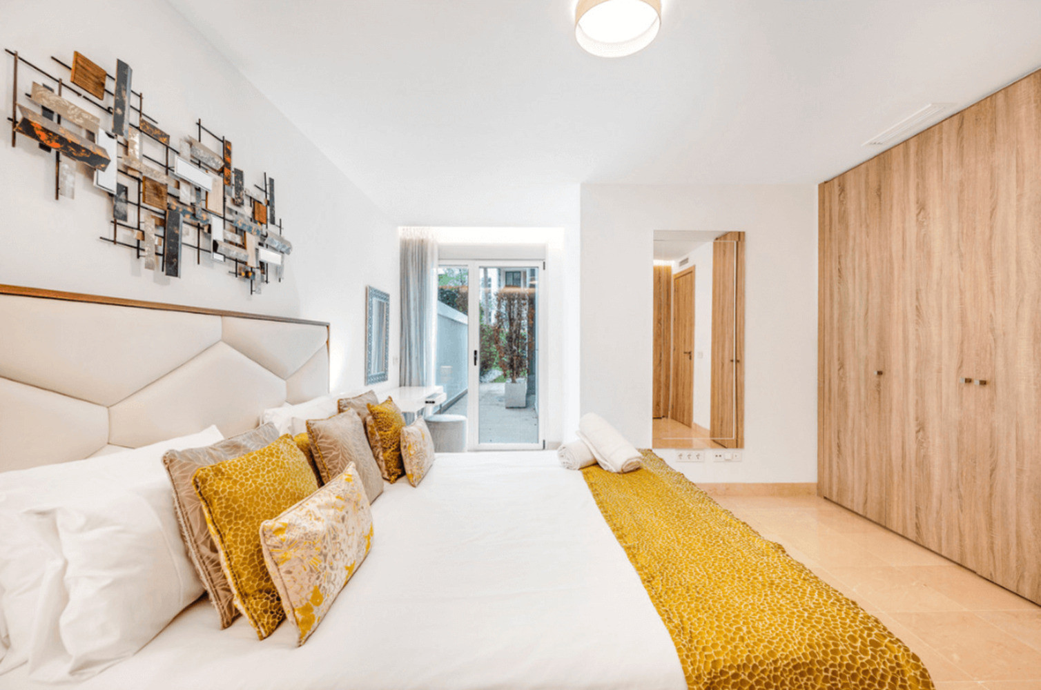 
                                                Vente
                                                 Appartement à Royal Banus