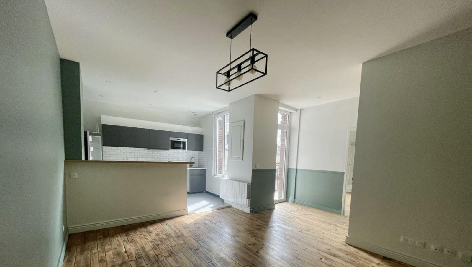 
                                                Location
                                                 Appartement à Saint-Étienne