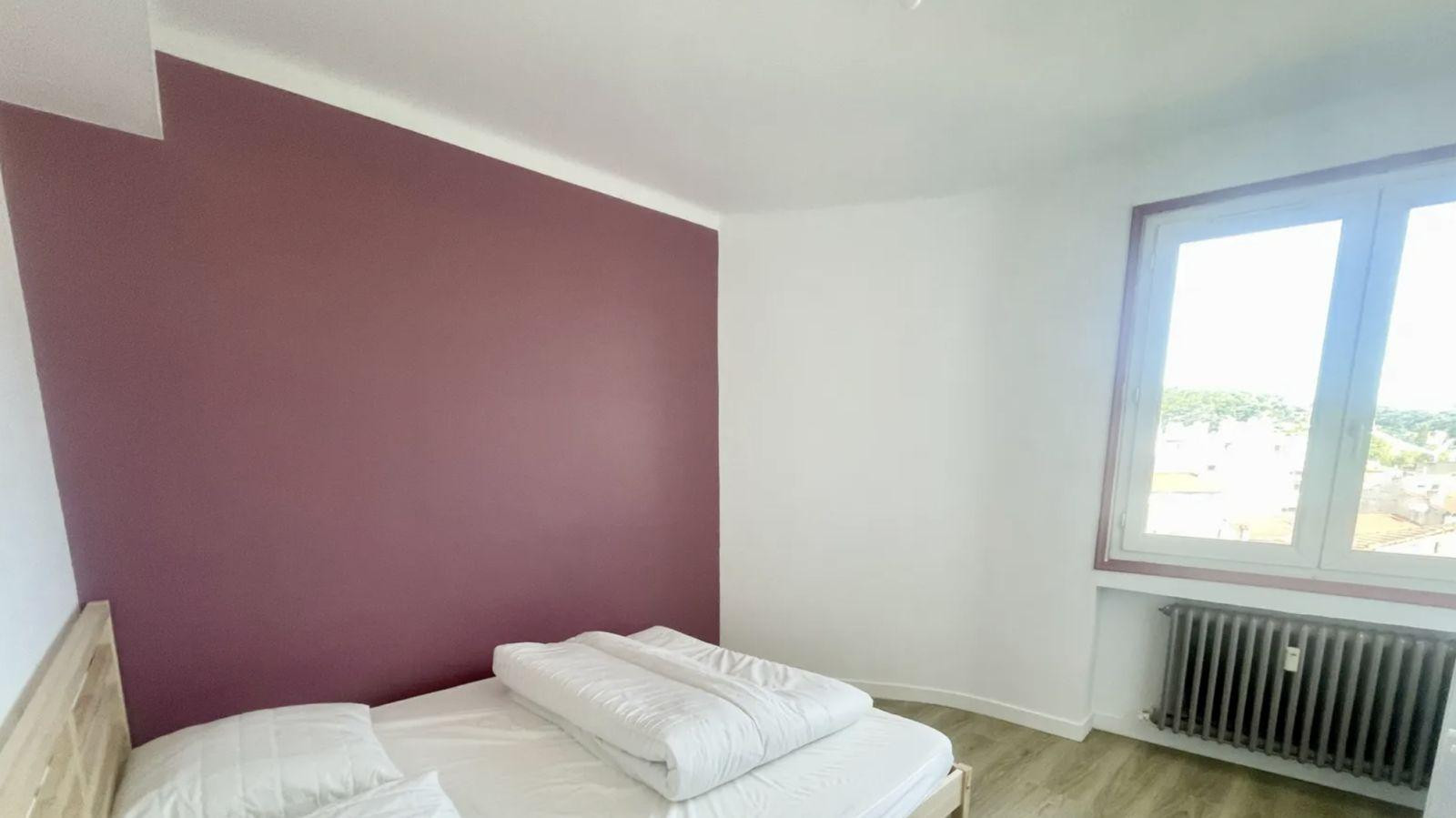 
                                                Colocation
                                                 Appartement à Saint-Étienne