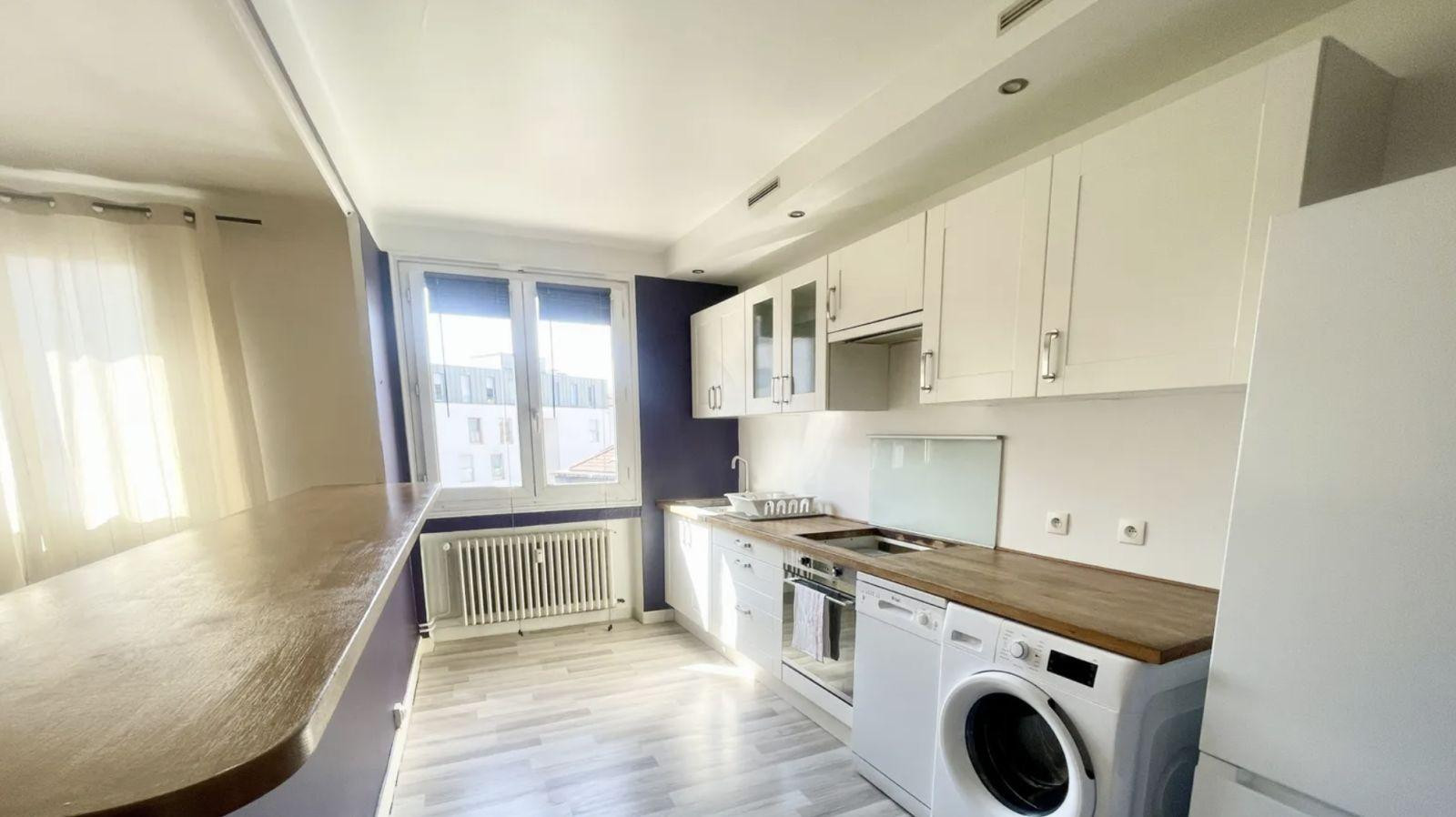 
                                                Colocation
                                                 Appartement à Saint-Étienne