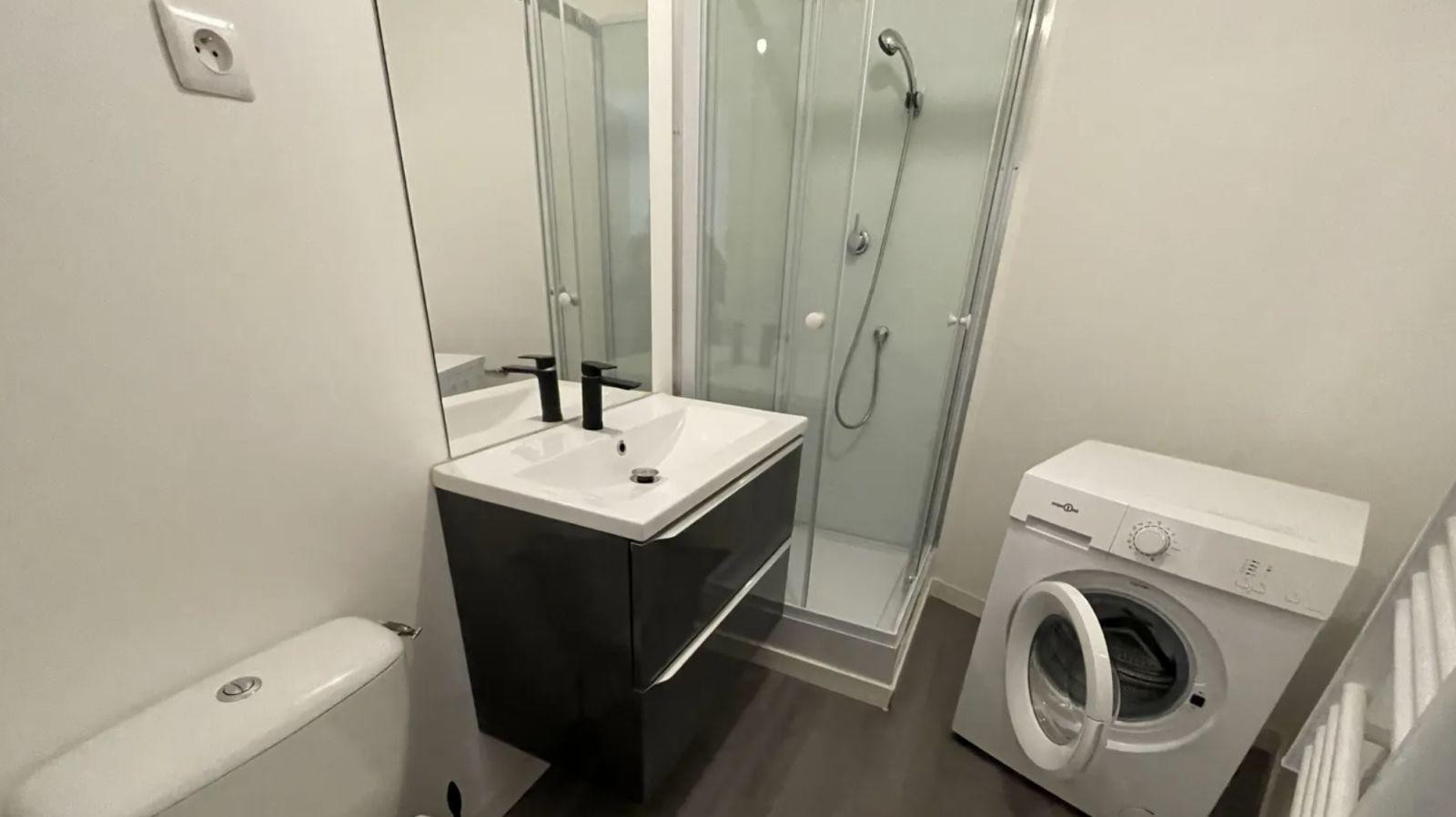 
                                                Location
                                                 Appartement à Saint-Étienne