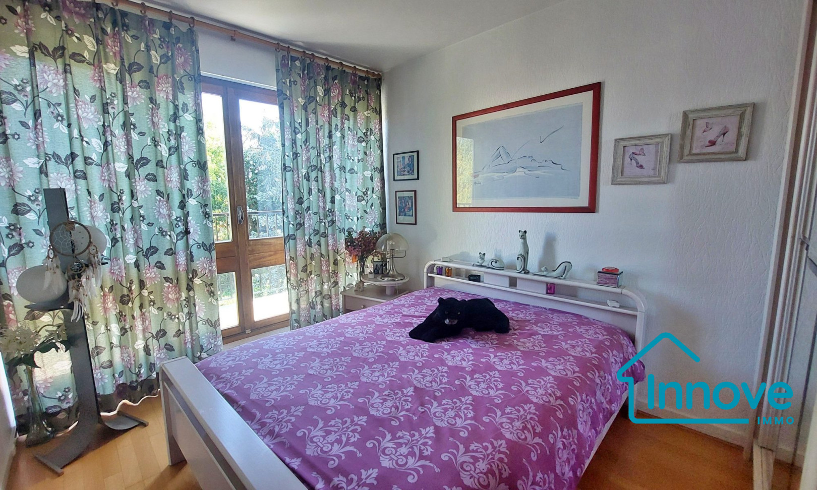 
                                                Vente
                                                 APPARTEMENT A VENDRE - LE CHESNAY ROCQUENCOURT - DERNIER ETAGE