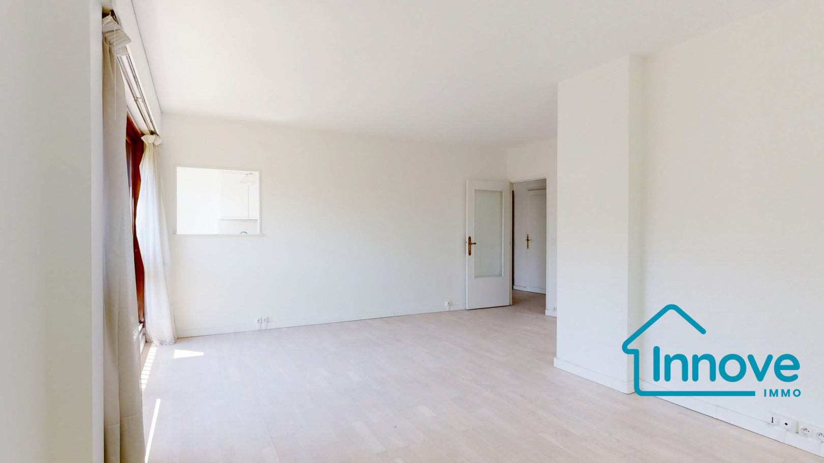 
                                                Vente
                                                 APPARTEMENT A VENDRE - LE CHESNAY ROCQUENCOURT - LUMINEUX & SANS