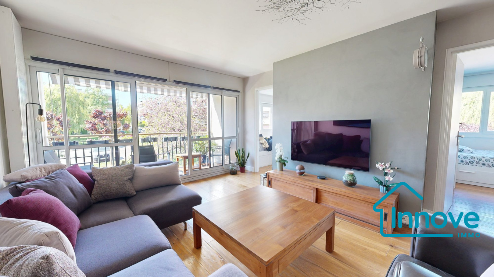 
                                                Vente
                                                 APPARTEMENT A VENDRE - NOISY LE ROI - LUMINEUX ET SANS TRAVAUX