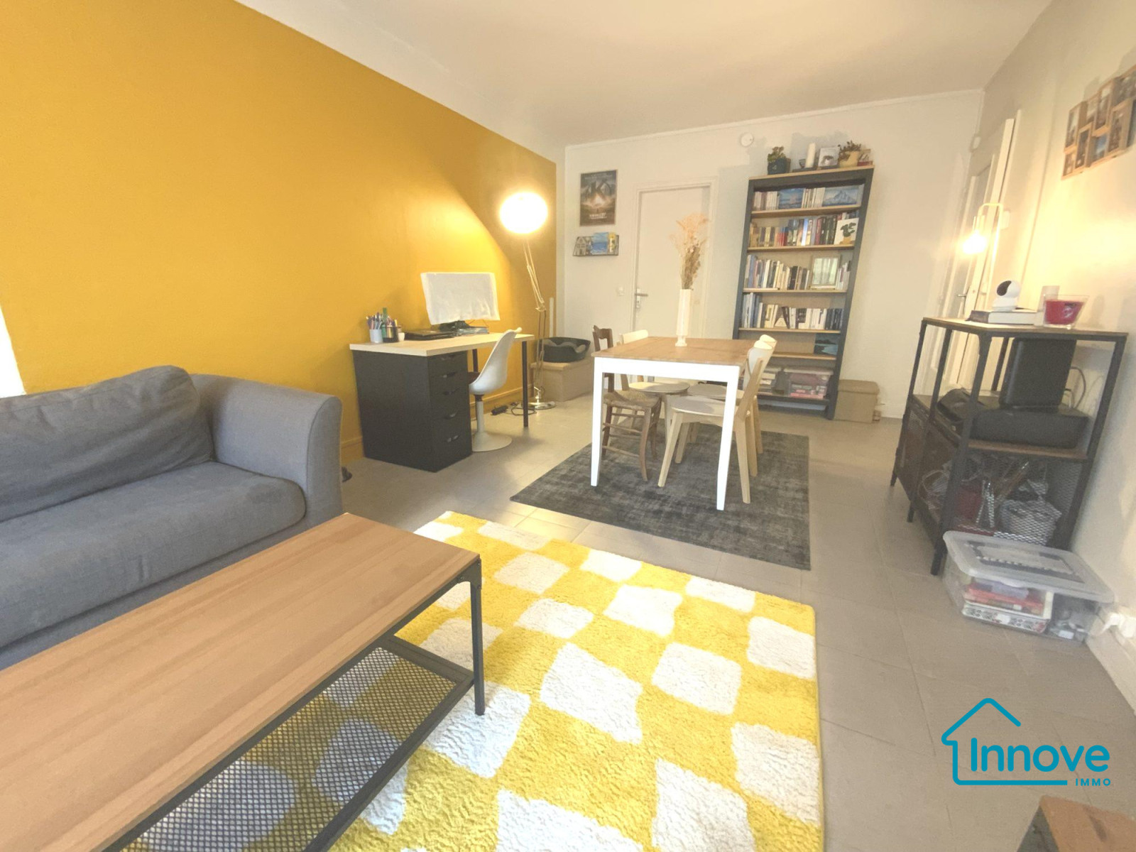 
                                                Vente
                                                 Appartement à vendre Saint-Cyr-l'École