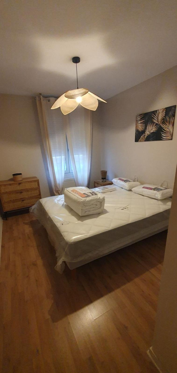 
                                                Location
                                                 Appartement à Villeurbanne proche Part Dieu.