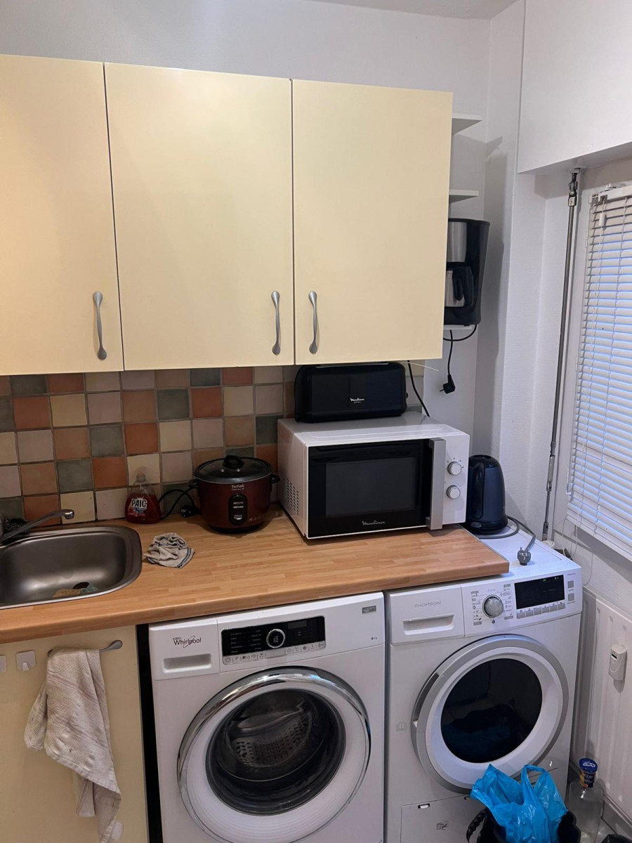 
                                                Location
                                                 Appartement agréable et pratique