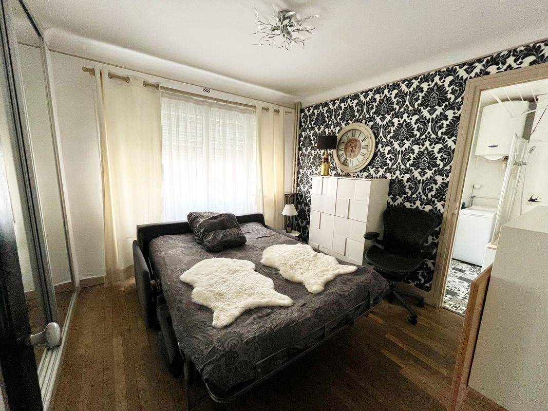 
                                                Location
                                                 Appartement agréable lumineux avec climatisation