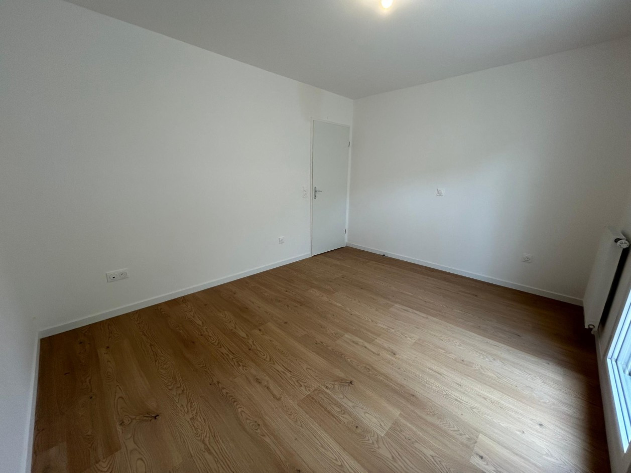 
                                                Location
                                                 Appartement Amiens Sud 2 chambres jardin