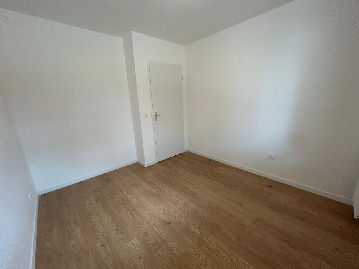 
                                                Location
                                                 Appartement Amiens Sud 2 chambres jardin