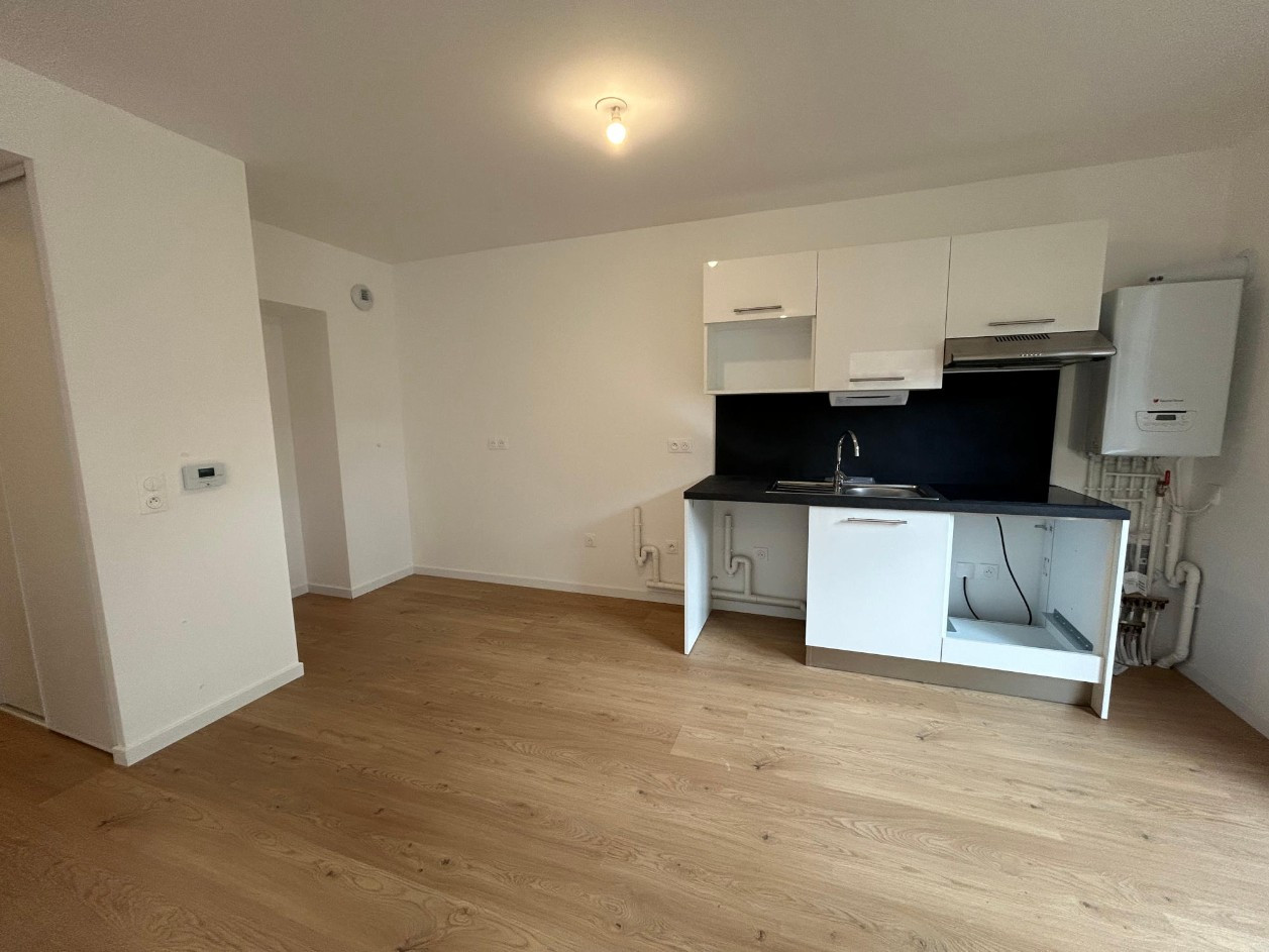 
                                                Location
                                                 Appartement Amiens Sud 2 chambres jardin