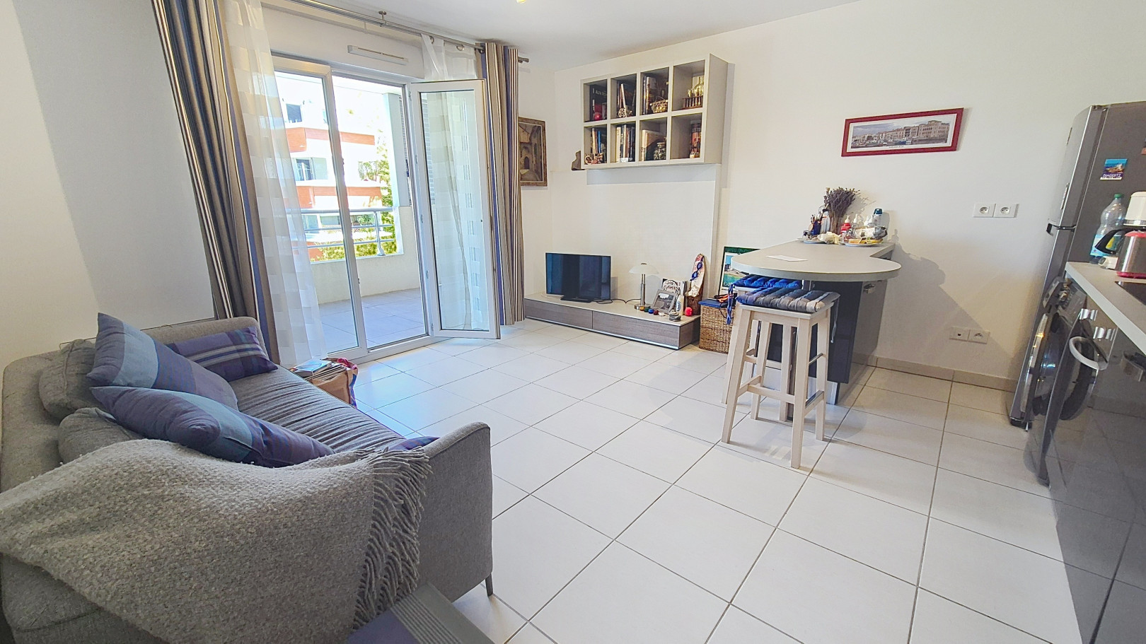 
                                                Vente
                                                 Appartement  - Appartement  - 2 pièces  - 39.06 m²