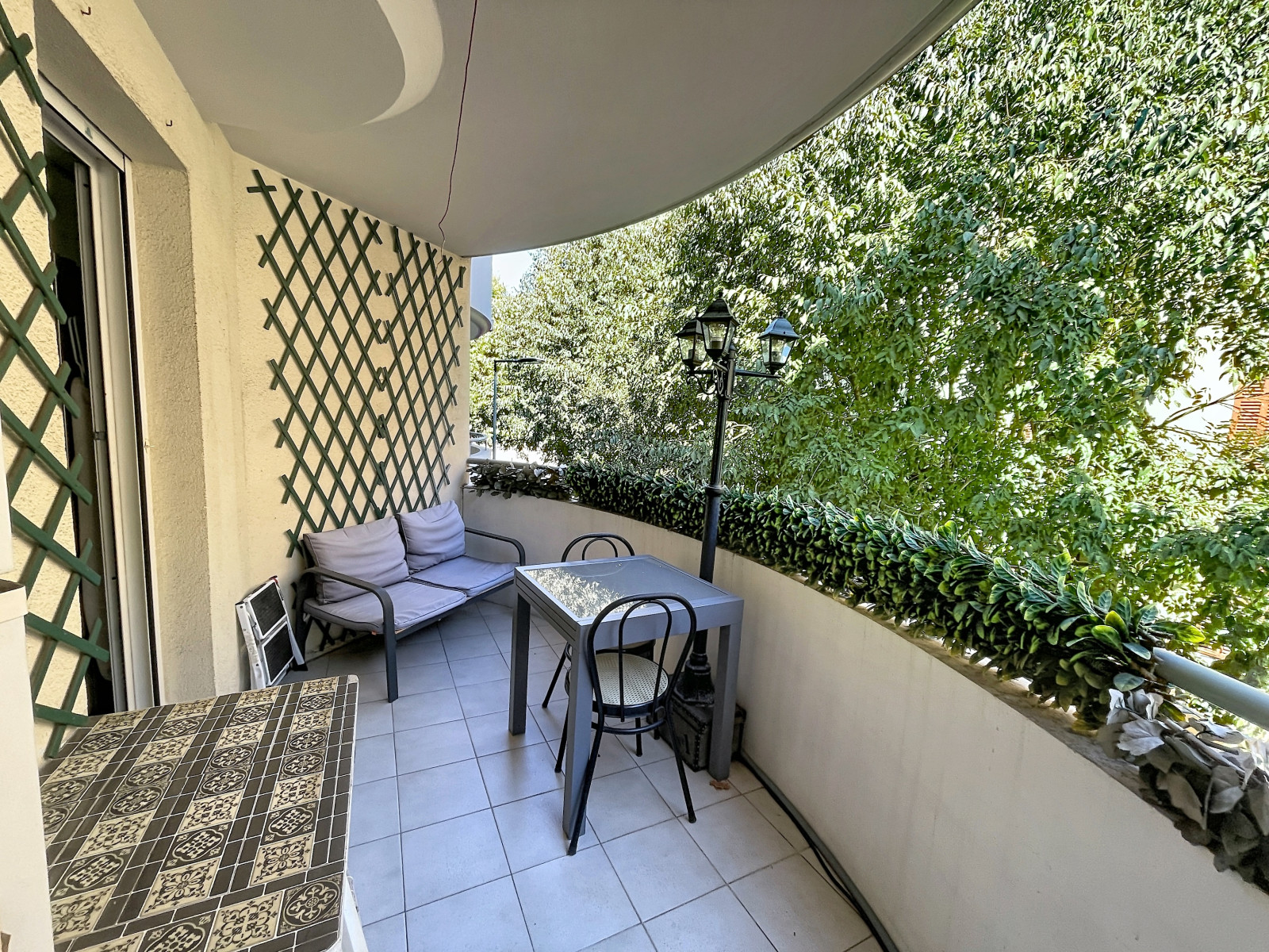 
                                                Vente
                                                 Appartement  - Appartement  - 3 pièces  - 66.87 m²