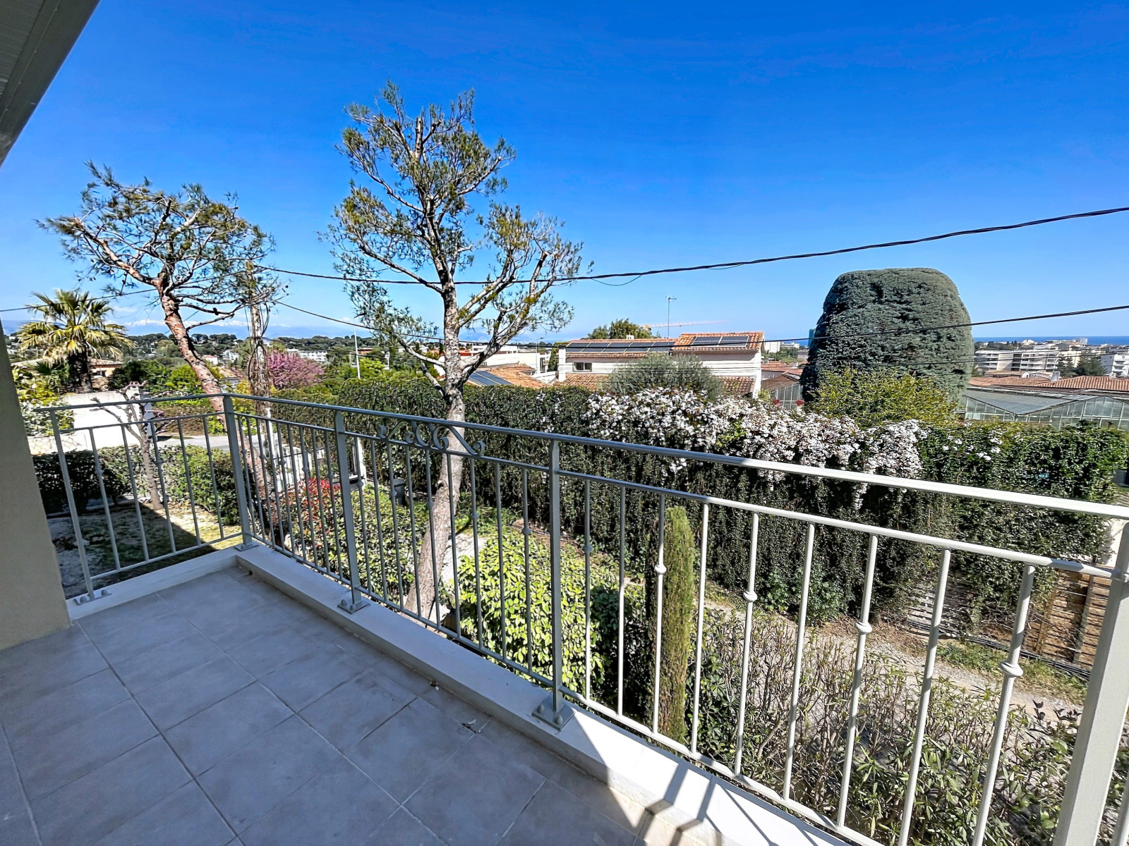 
                                                Location
                                                 Appartement  - Appartement  - 3 pièces  - 70.59 m²