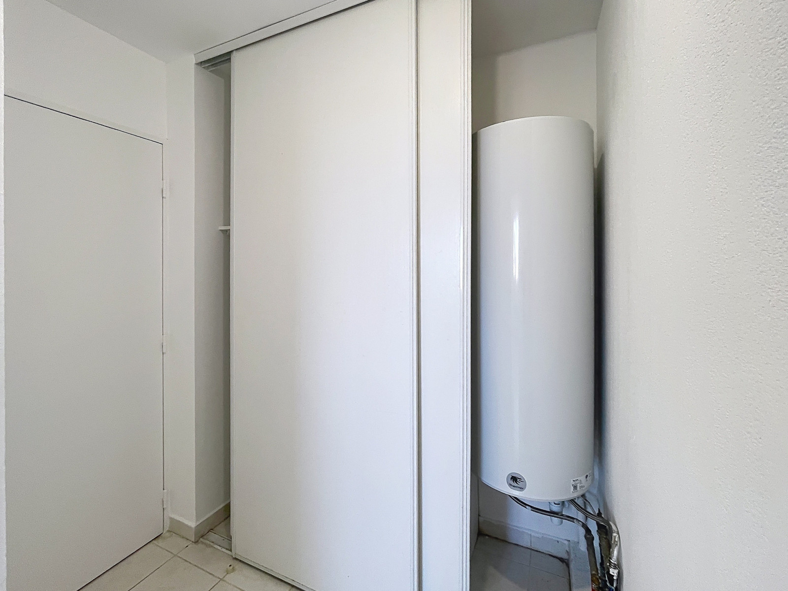 
                                                Location
                                                 Appartement  - Appartement  - 3 pièces  - 70.59 m²