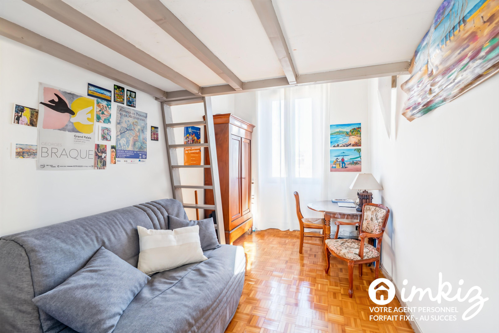 
                                                Vente
                                                 Appartement atypique - Parking
