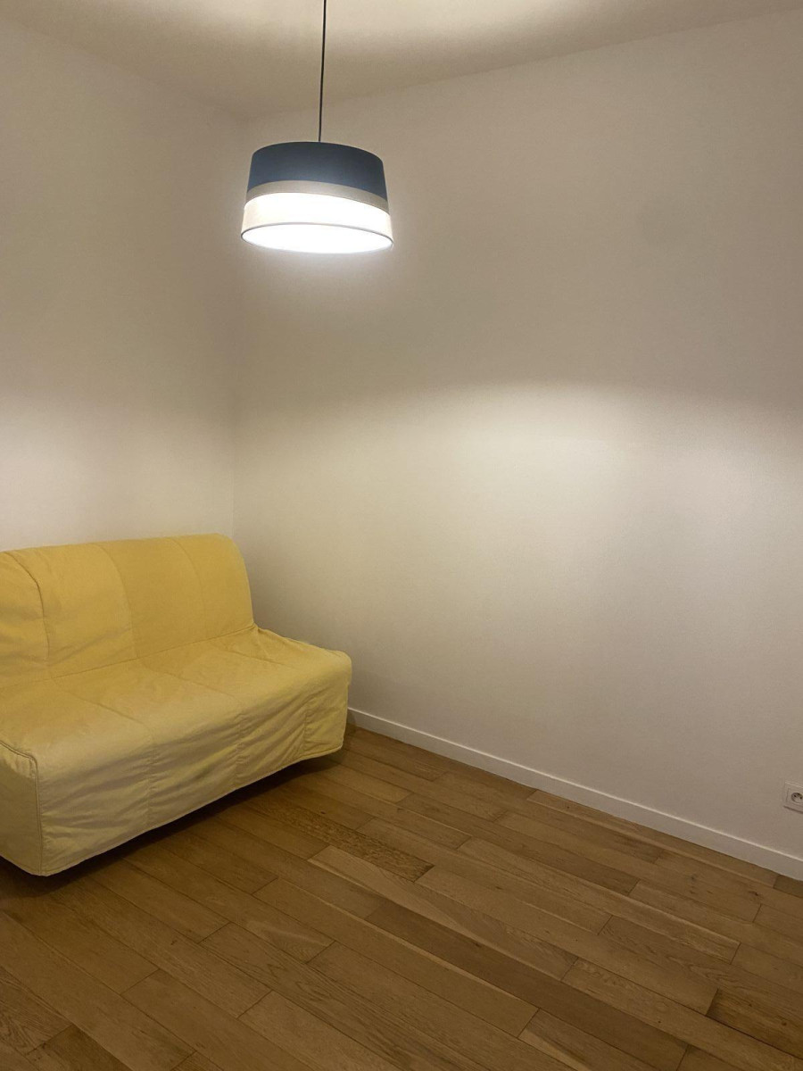 
                                                Location
                                                 Appartement atypique , proche de paris