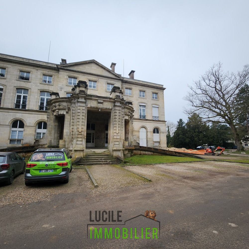 
                                                Vente
                                                 Appartement au chateau vendu loué
