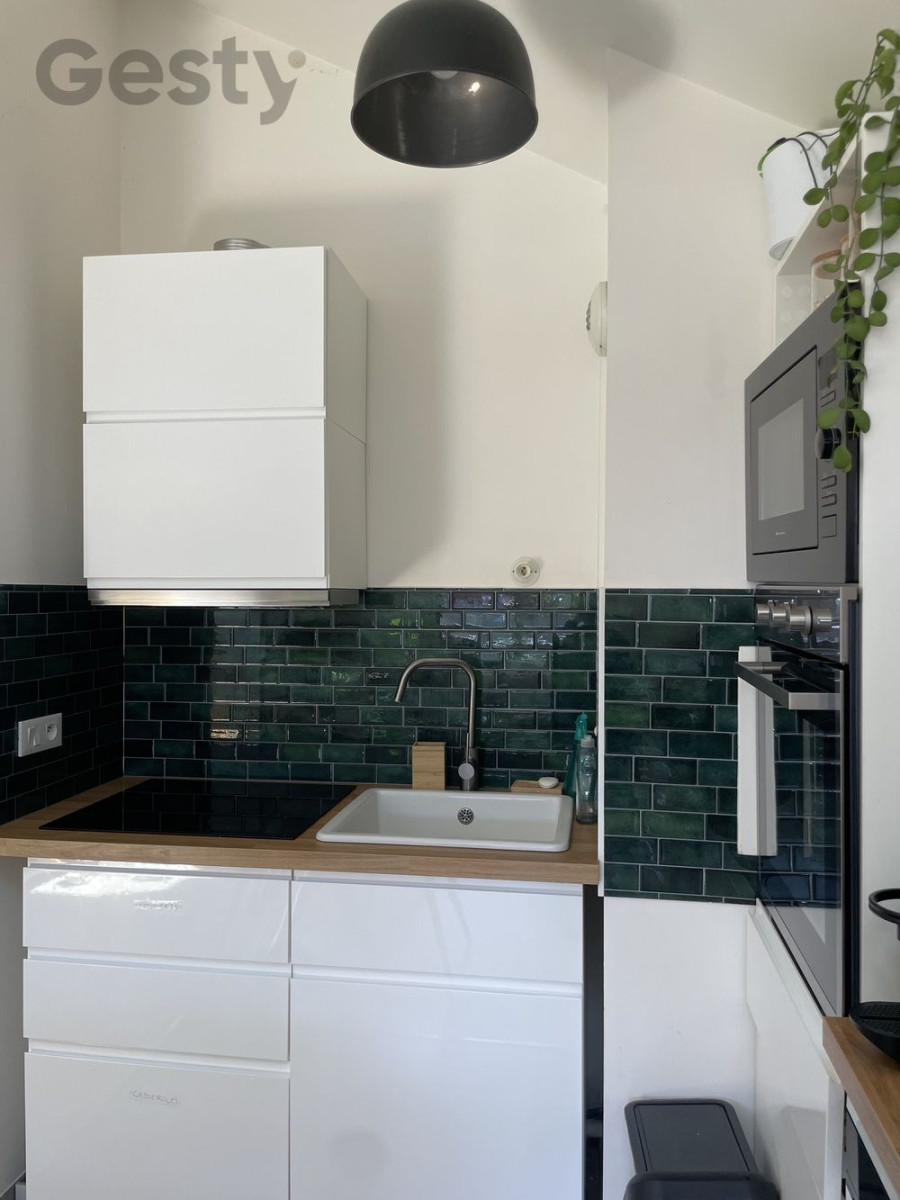 
                                                Location
                                                 Appartement au cœur des Bassins à Flot