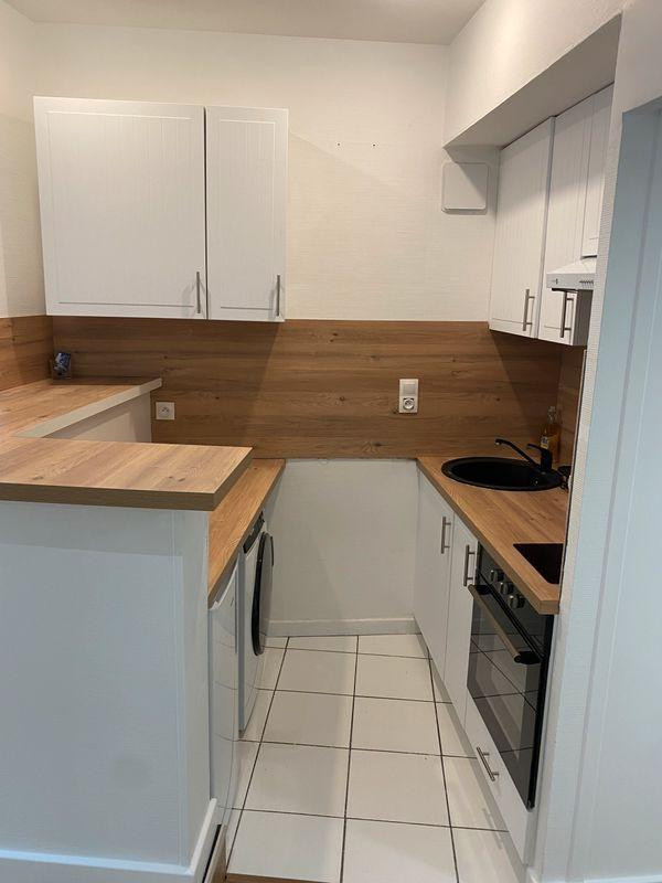 
                                                Location
                                                 Appartement au plein centre de Toulouse T2 rénové