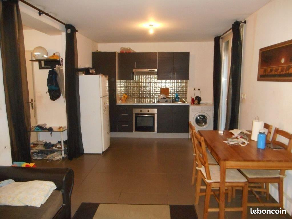 
                                                Location
                                                 Appartement avec 3 Pièces · 55m2 et terrasse T3