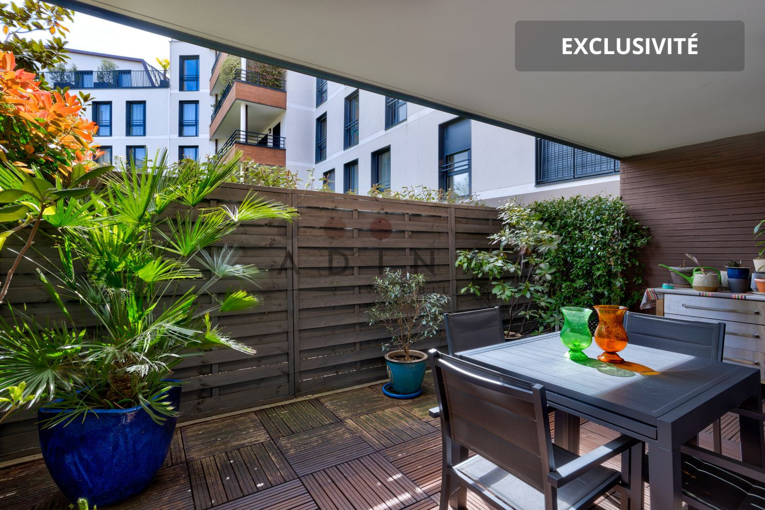 
                                                Vente
                                                 Appartement avec Extérieur Plein Sud