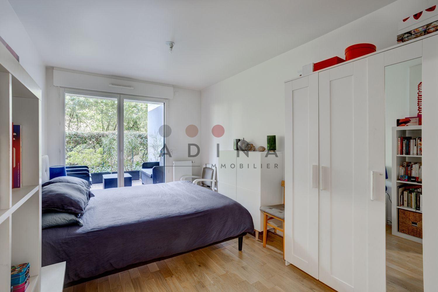 
                                                Vente
                                                 Appartement avec Extérieur Plein Sud