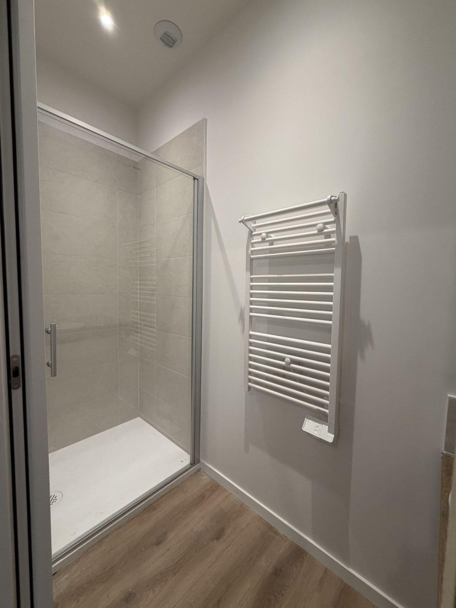 
                                                Location
                                                 Appartement avec jardin privatif cœur de Dax