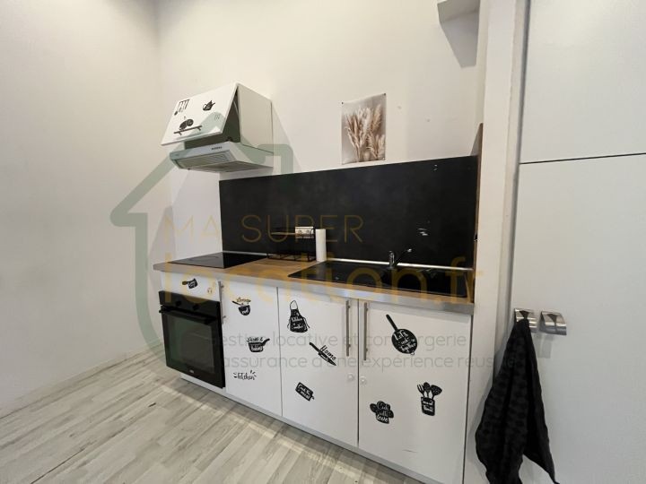 
                                                Location
                                                 Appartement avec mansarde dans un secteur calme du centre-ville de Saint-Quentin