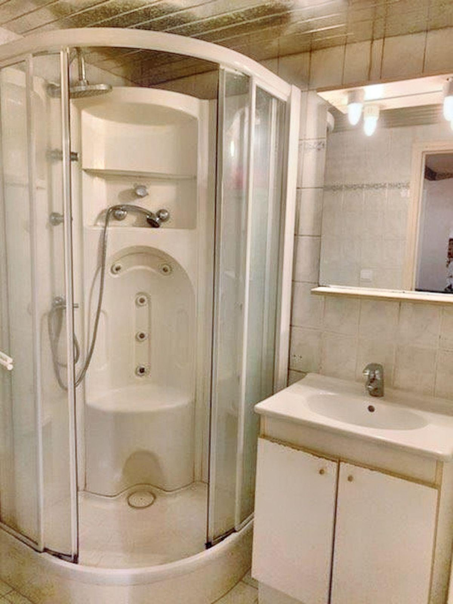 
                                                Location
                                                 APPARTEMENT AVEC MEZZANINE