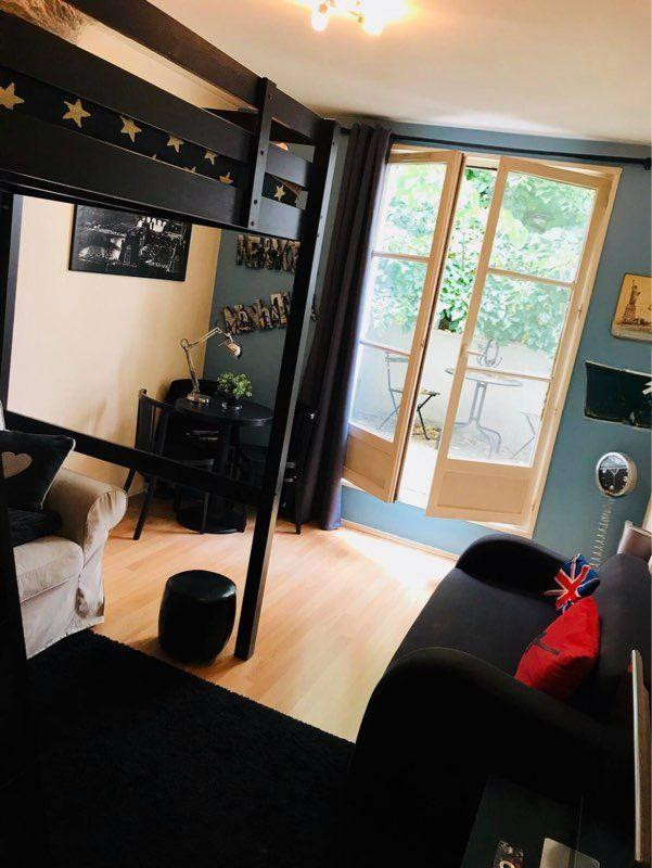 
                                                Location
                                                 Appartement avec terrasse