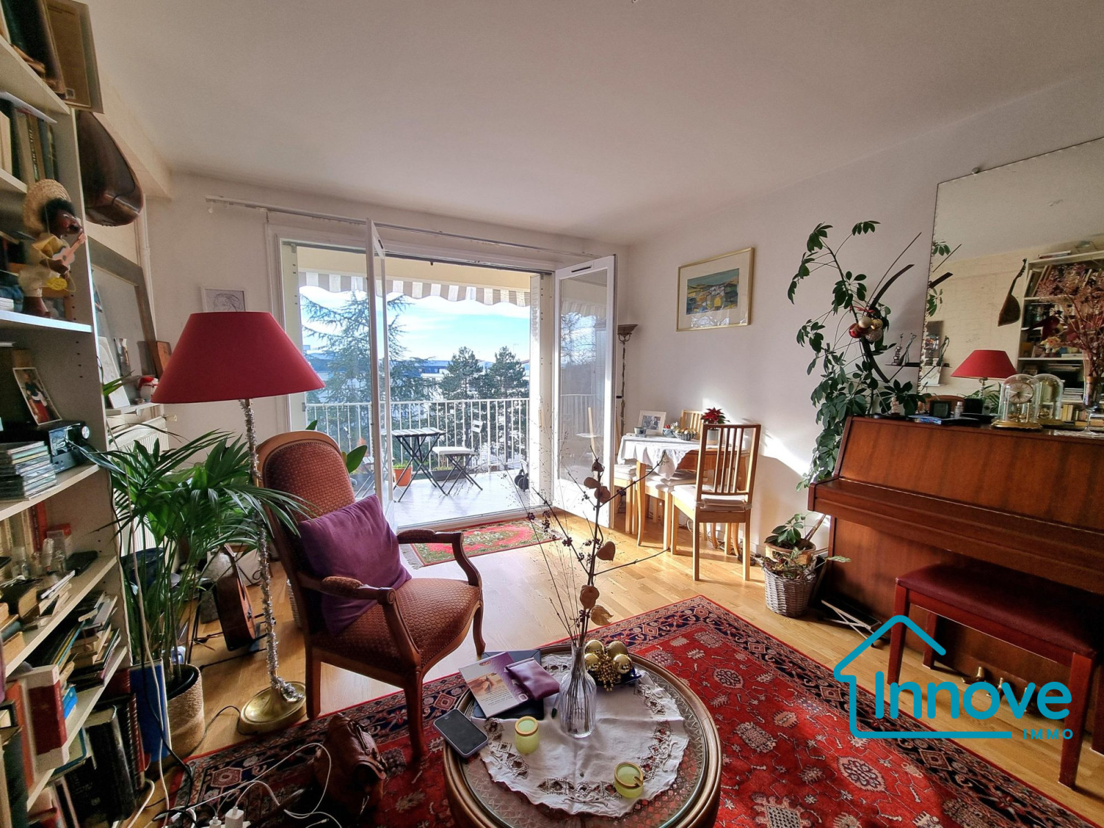 
                                                Vente
                                                 Appartement avec terrasse plein Sud