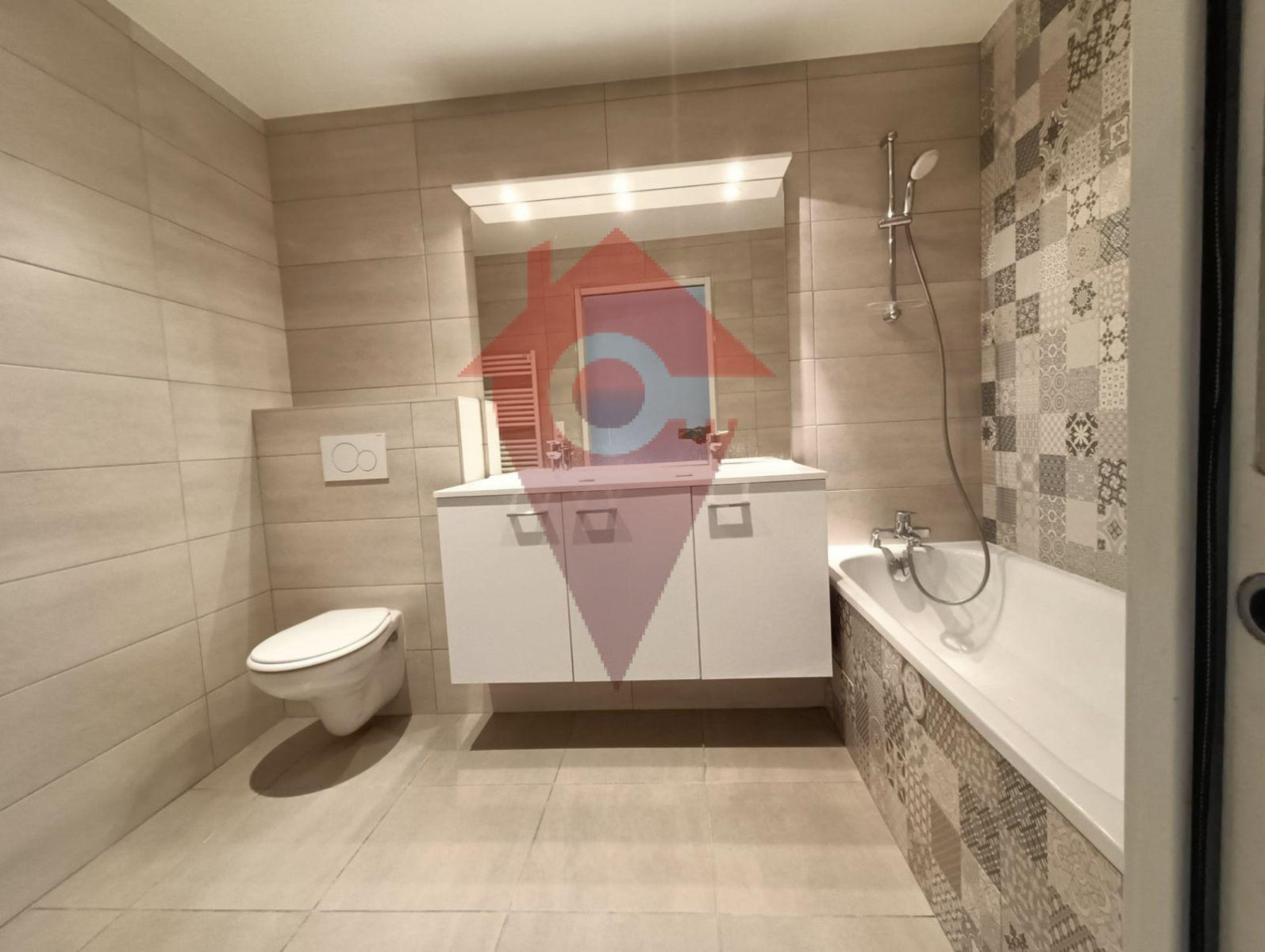 
                                                Location
                                                 Appartement avec terrasse vue sur parc