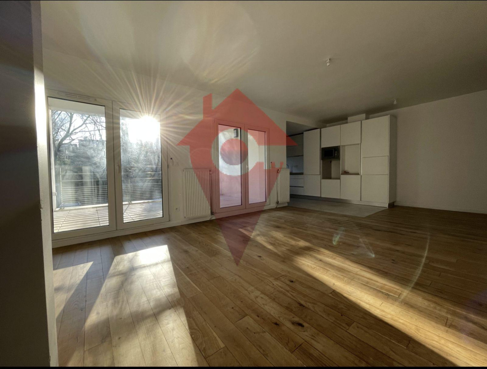 
                                                Location
                                                 Appartement avec terrasse vue sur parc