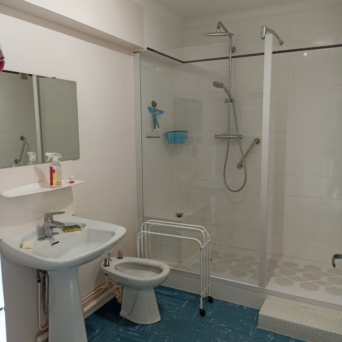 
                                                Vente
                                                 appartement avenue Lajarrige 44500 la baule