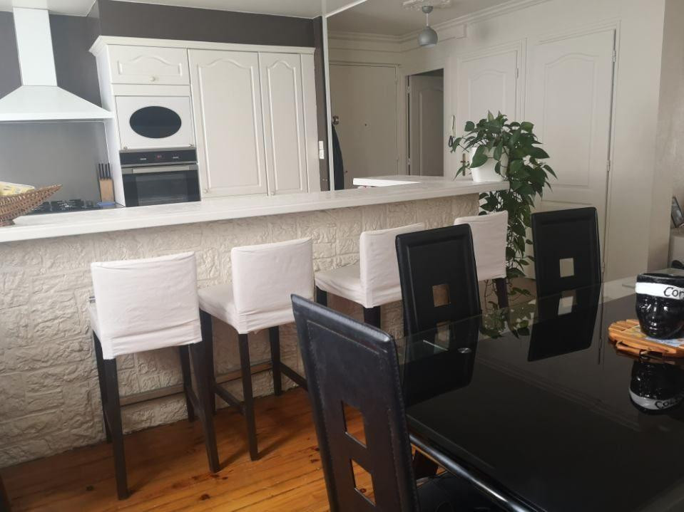 
                                                Location
                                                 Appartement calme cours fauriel