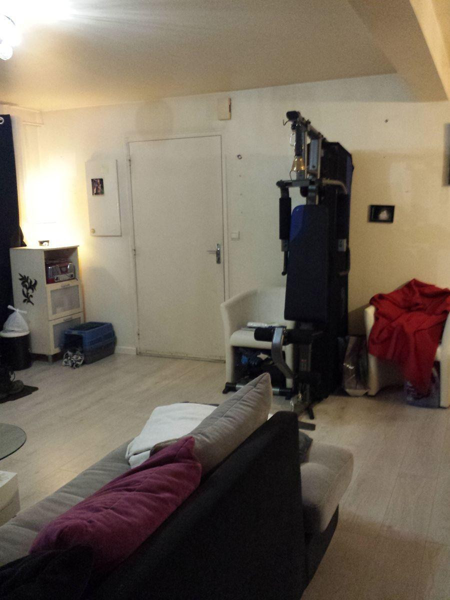 
                                                Location
                                                 Appartement calme dans une maison