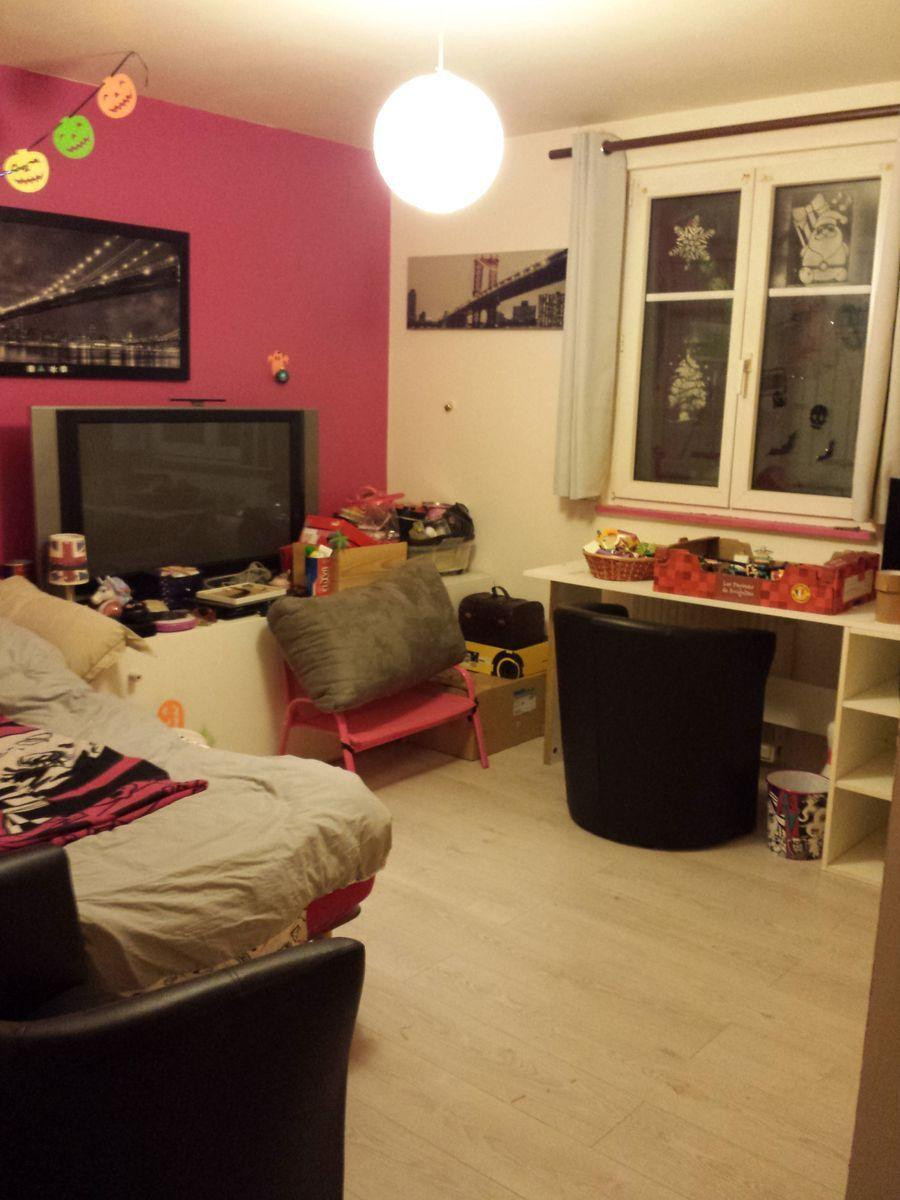 
                                                Location
                                                 Appartement calme dans une maison