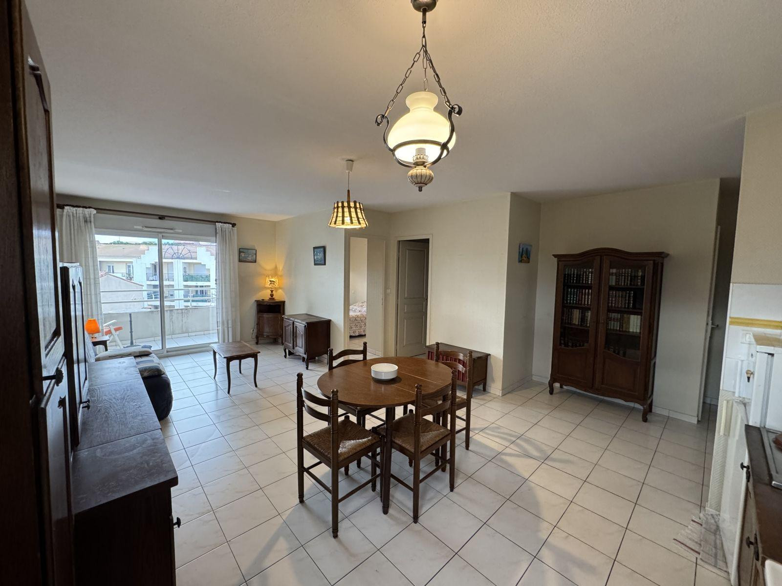 
                                                Location
                                                 Appartement calme et lumineux