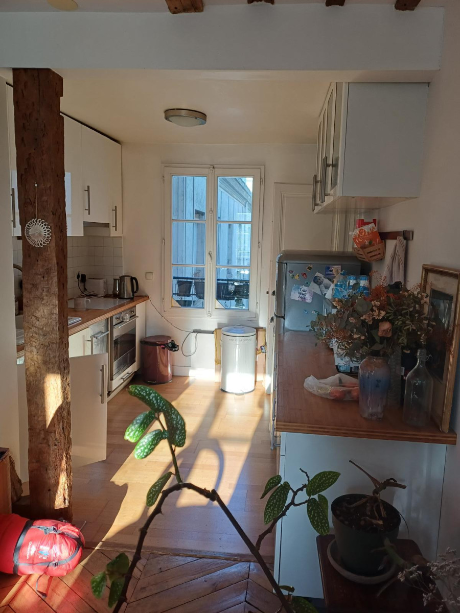 
                                                Colocation
                                                 Appartement calme et lumineux à Chatelet