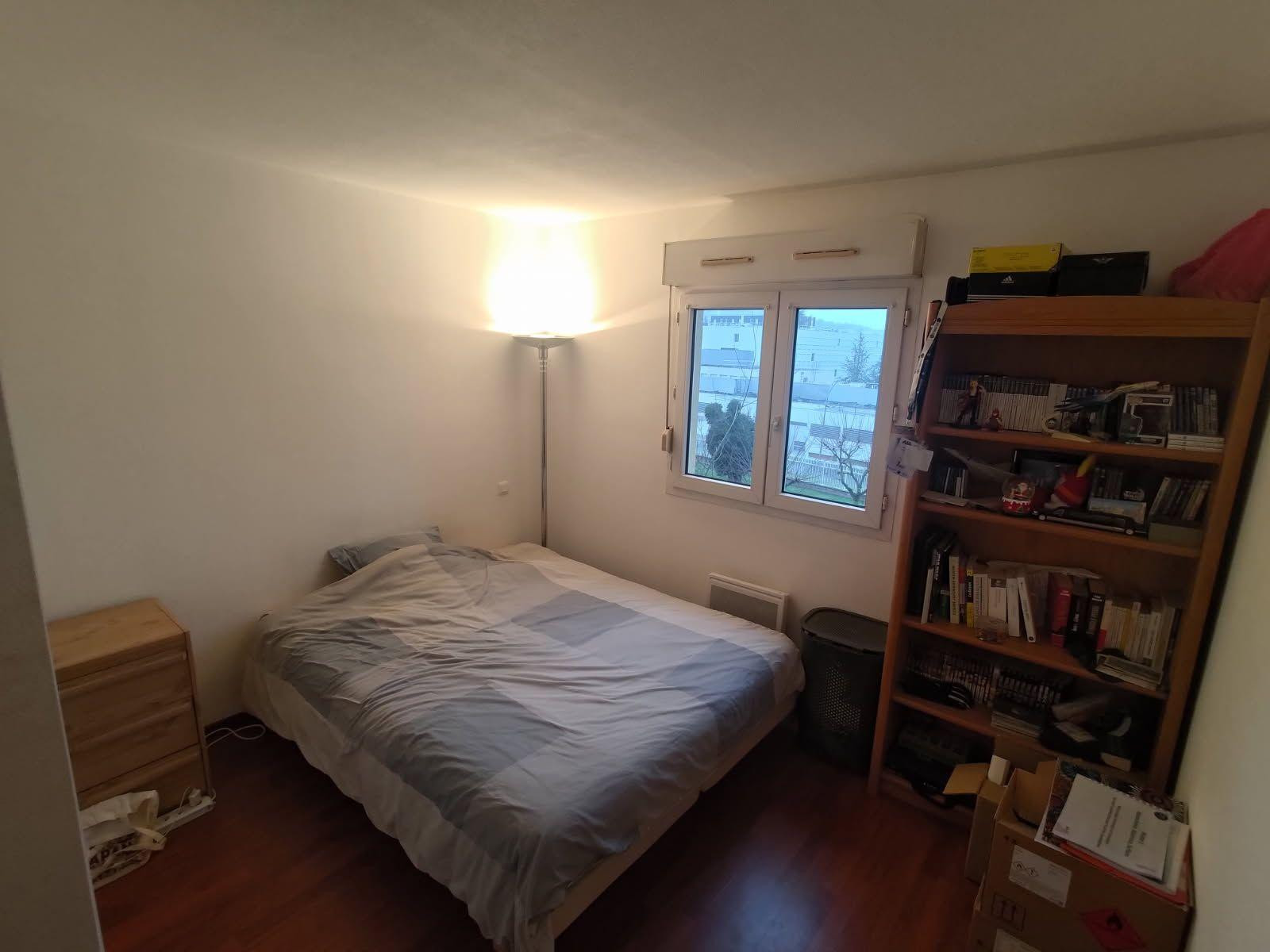 
                                                Location
                                                 Appartement calme et tres bien situé