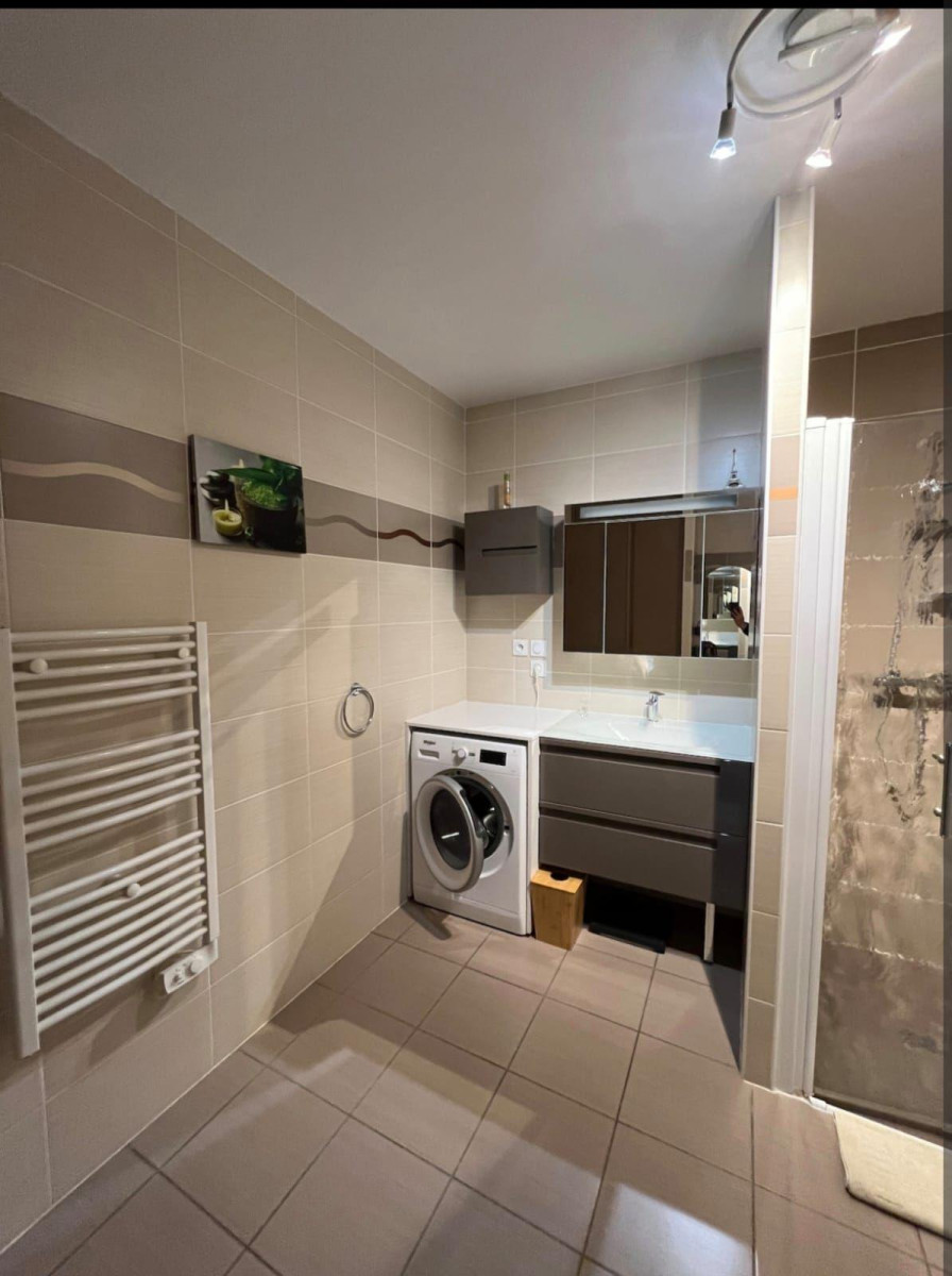 
                                                Location
                                                 Appartement centre ville