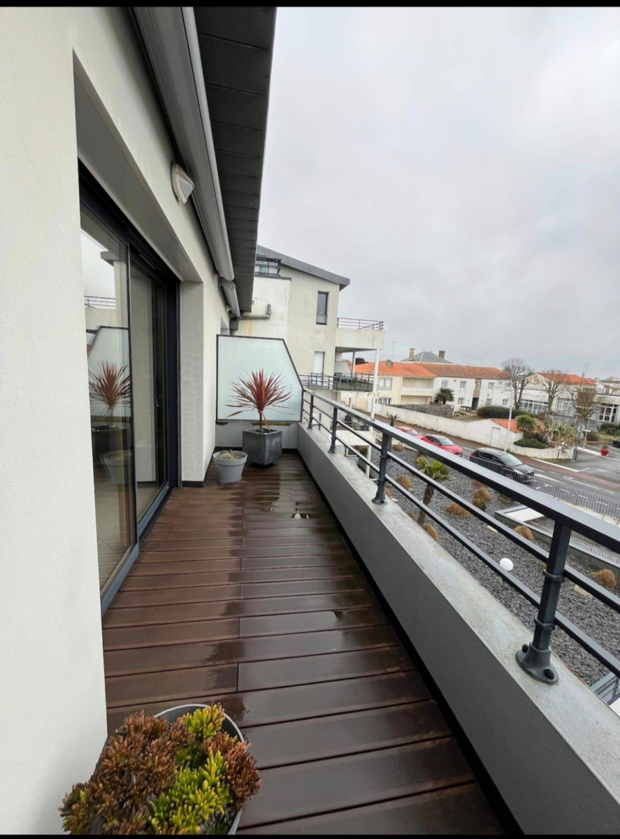 
                                                Location
                                                 Appartement centre ville