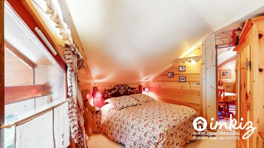 
                                                Vente
                                                 Appartement Chalet  3 pièces , 2ème étage, meublé