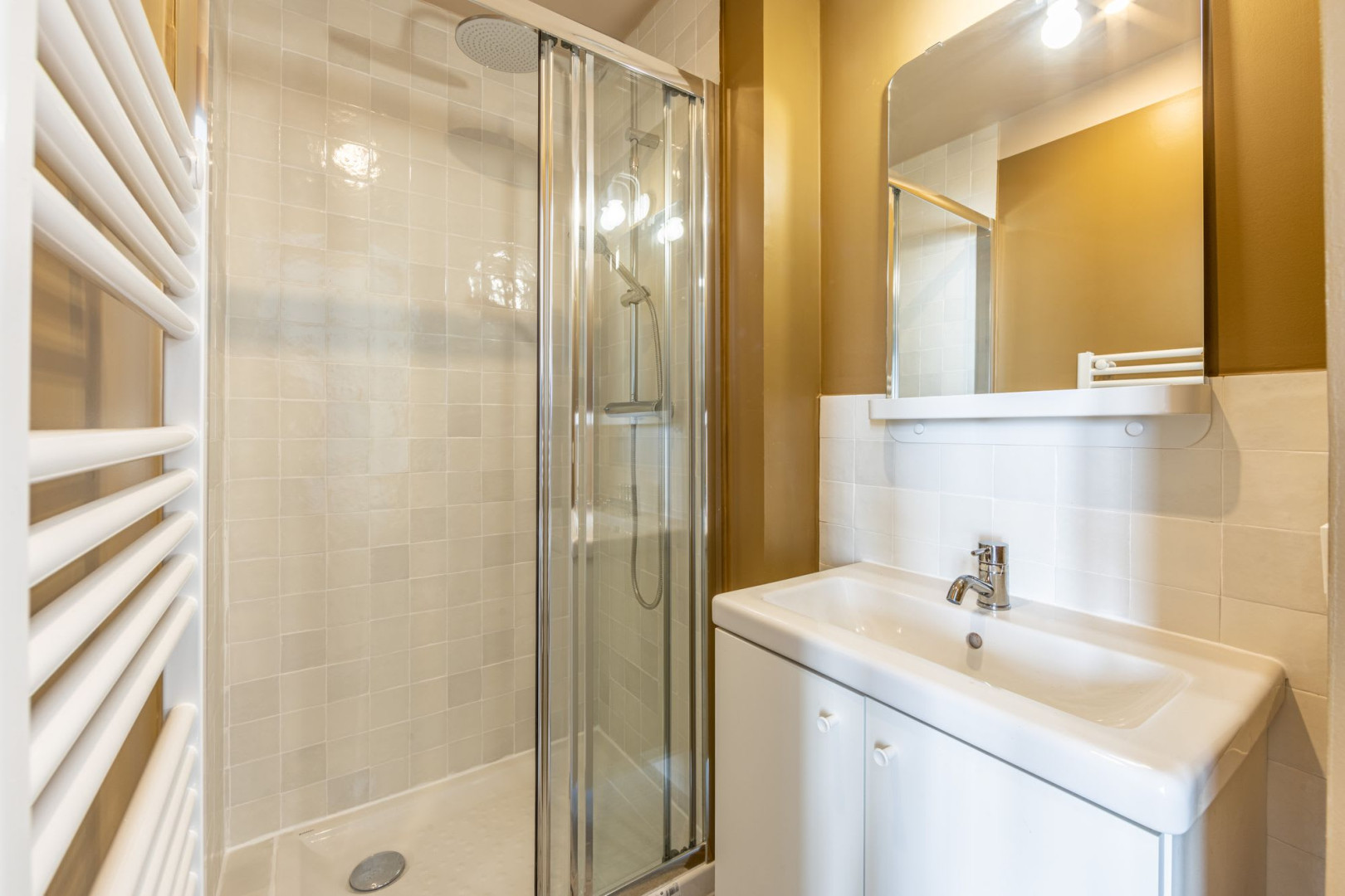 
                                                Location
                                                 Appartement - Chambre 11.95m² - Paris - 1115€/mois CC