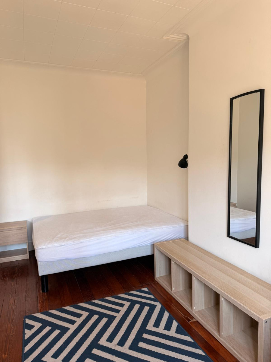 
                                                Location
                                                 Appartement - Chambre 13m² - Paris - 842€/mois CC